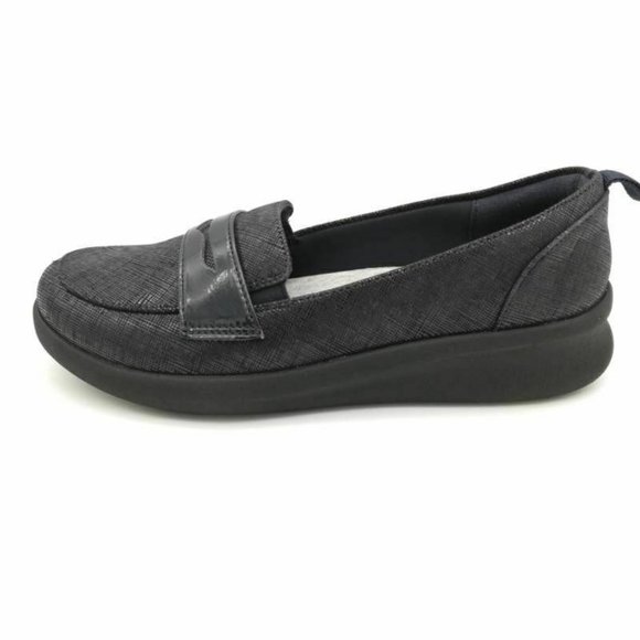 Cloudsteppers By Clarks Ayla Form Penny Loafer New